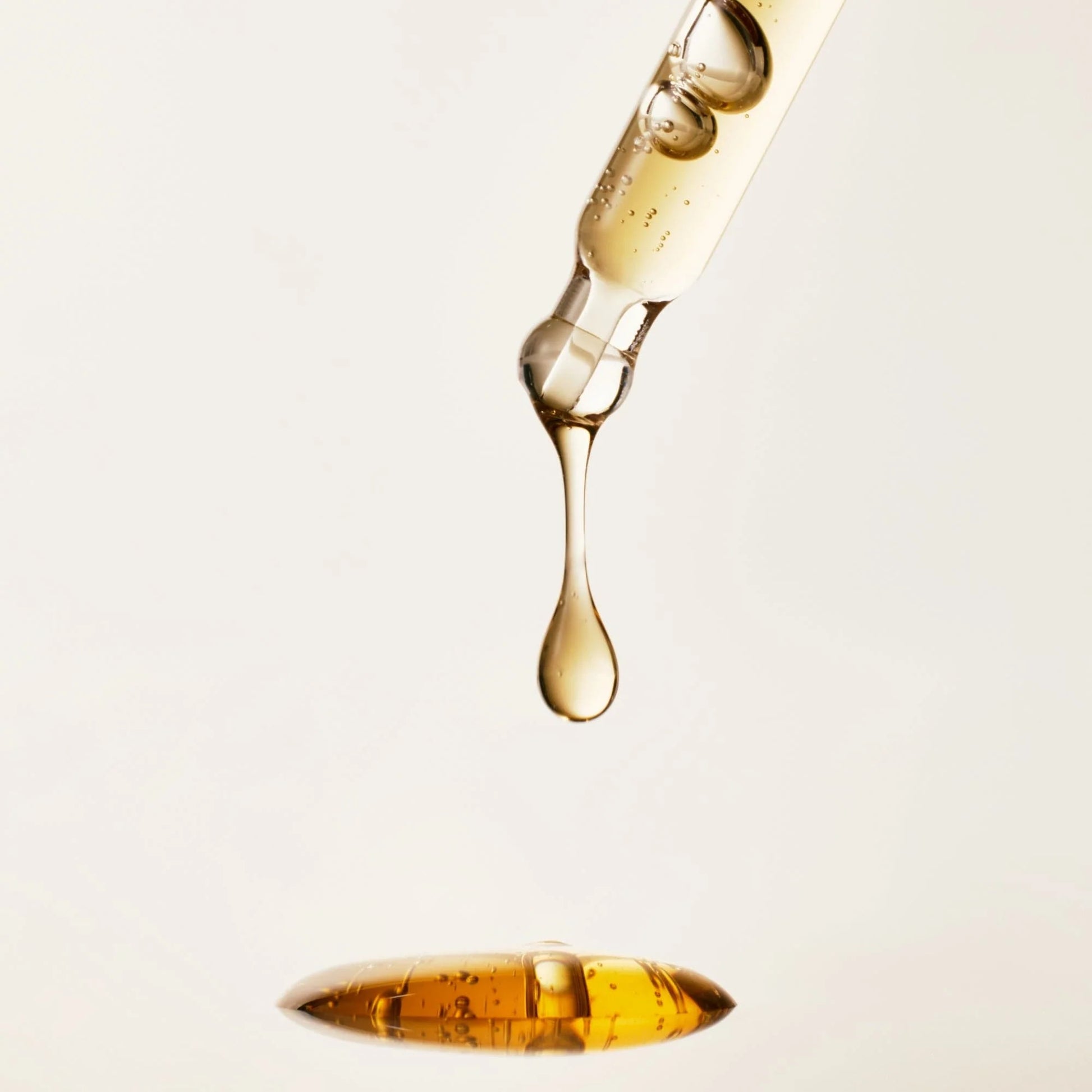 Beauty of Joseon Revive Serum – Ginseng + Snail Mucin Texture | Swiss K-Beauty Shop
