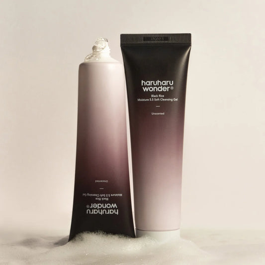 Haruharu Wonder Black Rice Moisture 5.5 Soft Cleansing Gel placed in foam, product tube with creamy texture